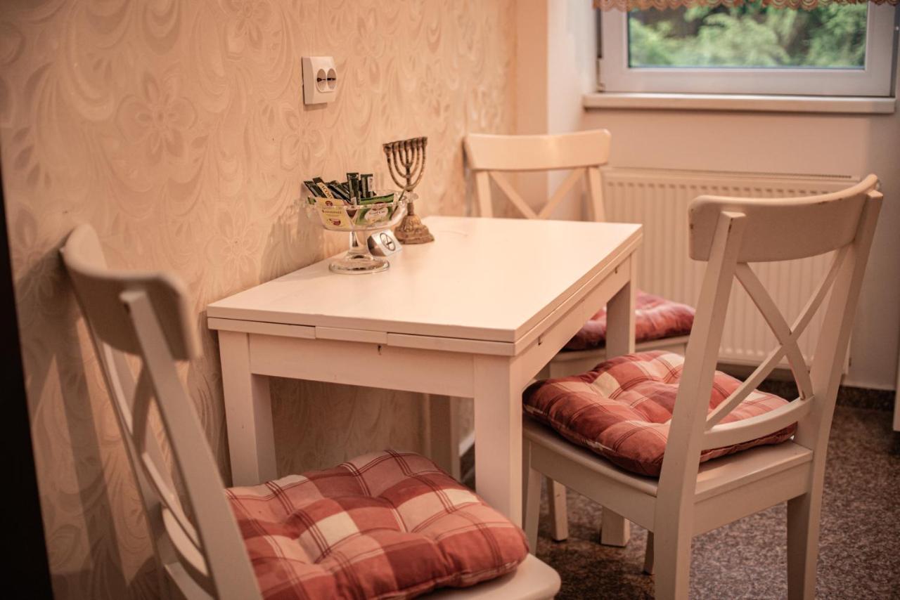 Forest Therapy Suite - Sub Padure Grand Comfort Braşov Eksteriør bilde